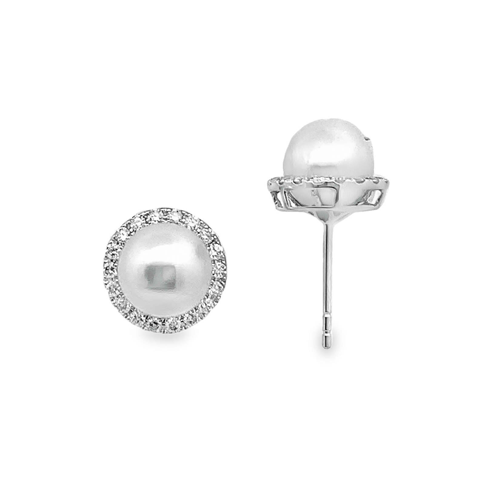 Cercei din Aur 18K cu Perle si Diamante Naturale Cercei din Aur 18K cu Perle si Diamante Naturale Cercei din Aur 18K cu Perle si Diamante Naturale